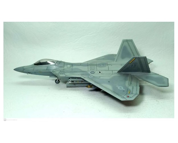 F-22 RAPTOR 1/72