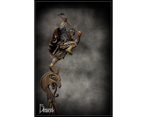 VIKING AXEMAN - 10th CENTURY