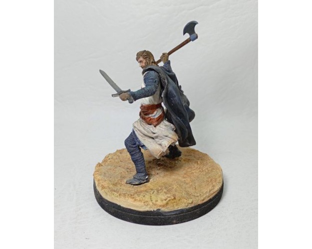 Caballero Cruzado en batalla - Figura de 75mm