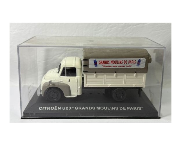 CITROEN U23 "GRANDS MOULINS DE PARIS"