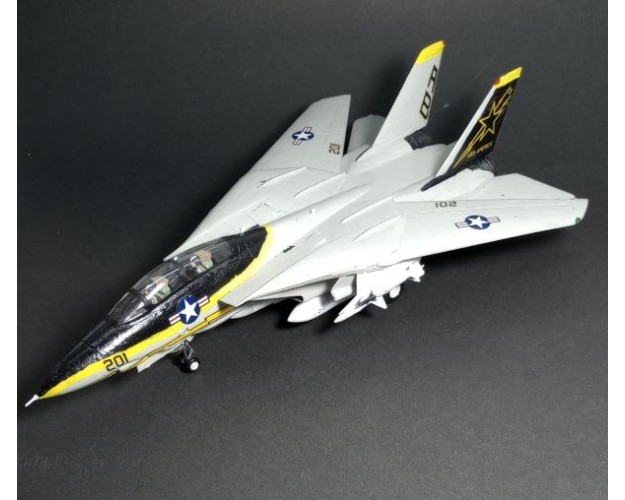 F-14 TOMCAT 1/72