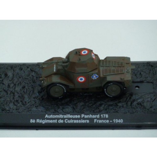 AUTOMILITRAILLEUSE PANHARD 178 - FRANCE 1940