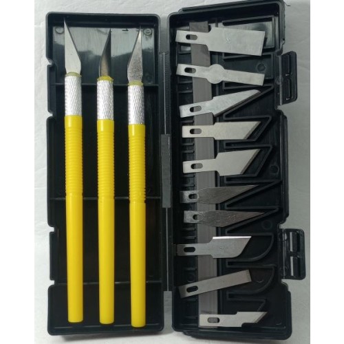SET DE TRES CÚTER MANGO PLÁSTICO + 10 HOJAS