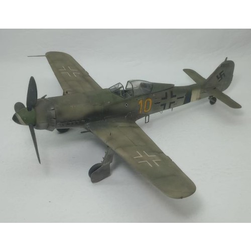 FOCKE-WULF FW-190 D9 - 10 AMARILLO - 1/48