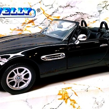 BMW Z8