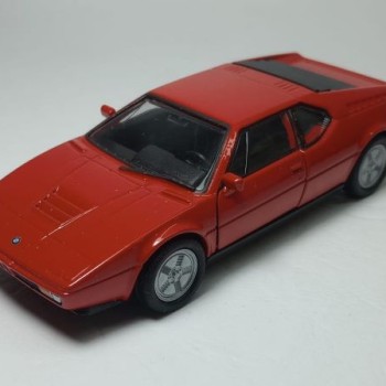 BMW M1