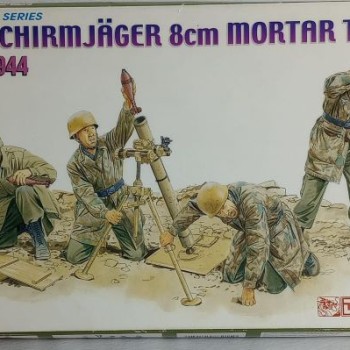 FALLSCHIRMJÄGER 8cm MORTAR TEAM (sin mortero, solo figuras)