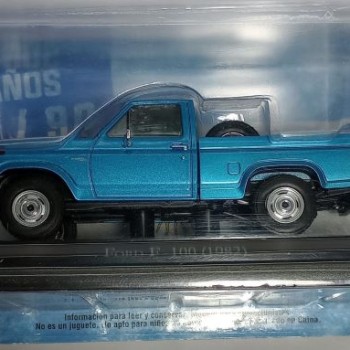 FORD F-100 (1982)
