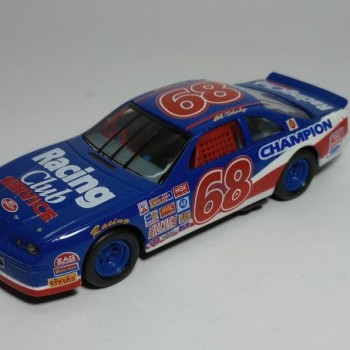 NASCAR #68 - 1/38