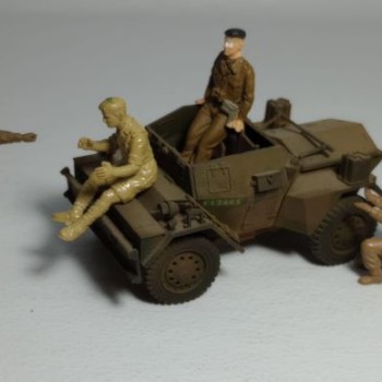 DIORAMA: DINGO + 4 BRITÁNICOS IIGM